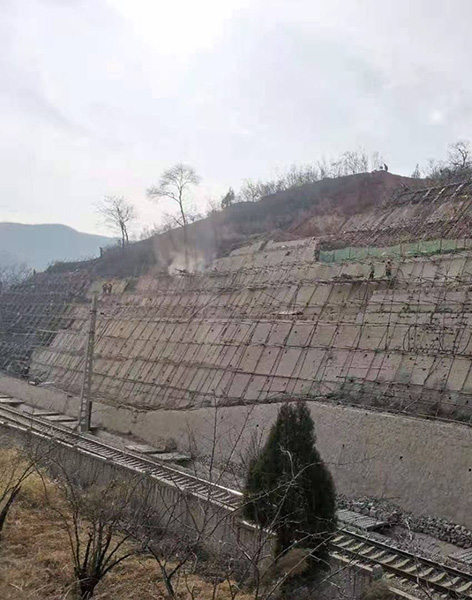 莱芜钢城区土钉墙